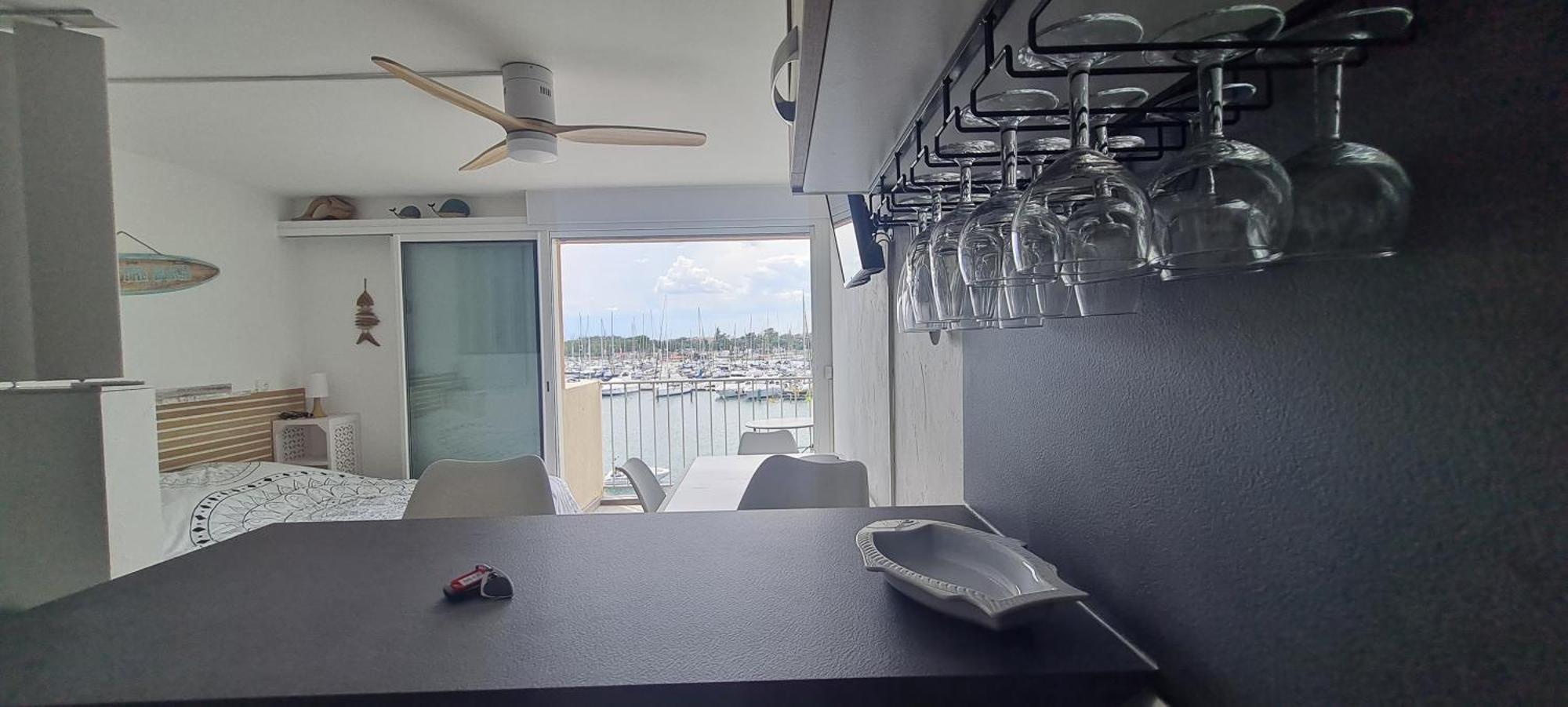 אגדה Appartement Avec Balcon, Vue Mer, Piscine, Parking מראה חיצוני תמונה